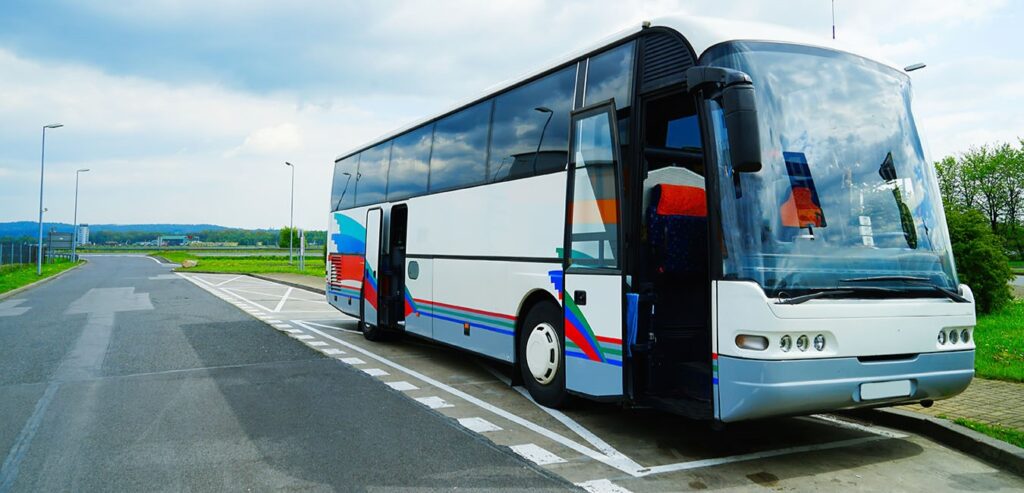 Автобус Чернівці Варшава