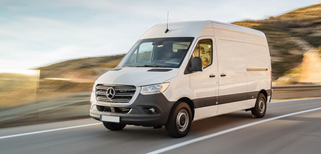 Нові фургони Mercedes-Benz: техніка для бізнесу, яка працює на репутацію Нові фургони Mercedes-Benz